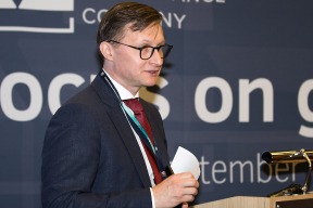 Nikolay Galushin
President — Chairman of the Board of RNRC